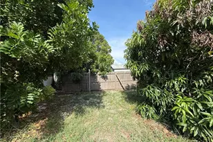 35 Andora St, Lehigh Acres, FL 33936 - Photo 31