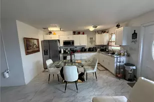 35 Andora St, Lehigh Acres, FL 33936 - Photo 9