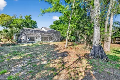 1576 Beechwood Trl, Fort Myers, FL 33919 - Photo 33