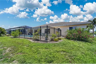 2613 SW 27th St, Cape Coral, FL 33914 - Photo 29