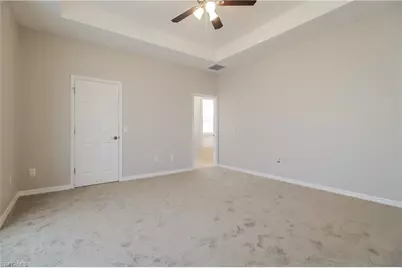 1013 SW 33rd St, Cape Coral, FL 33914 - Photo 7
