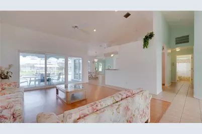 3902 SE 13th Ave, Cape Coral, FL 33904 - Photo 7