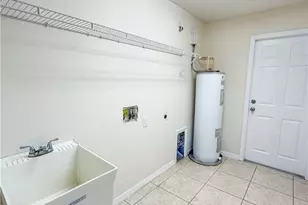 2602 24th St SW, Lehigh Acres, FL 33976 - Photo 15
