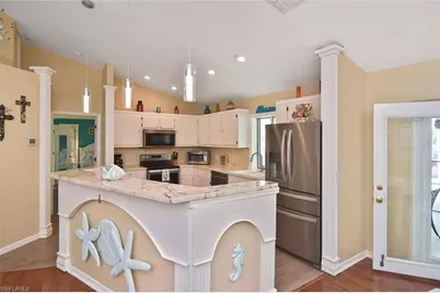 18674 Spruce Dr E, Fort Myers, FL 33967 - Photo 7
