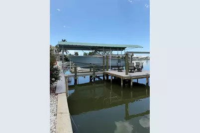 243 Estrellita Dr, Fort Myers Beach, FL 33931 - Photo 11