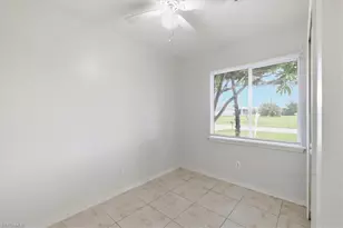 912 SE 6th Ct, Cape Coral, FL 33990 - Photo 25