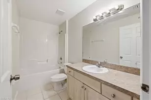 912 SE 6th Ct, Cape Coral, FL 33990 - Photo 35