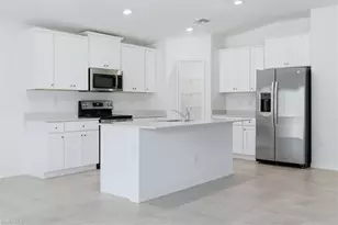 3911 Treasure Oak Wy, Fort Myers, FL 33905 - Photo 9