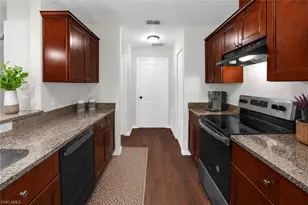 1090 Parnell Ct, Deltona, FL 32738 - Photo 7