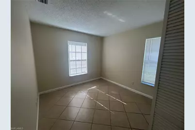1002 Jolly Rd, North Fort Myers, FL 33903 - Photo 11