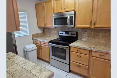 830 SW 48th Ter #3, Cape Coral, FL 33914 - Photo 3