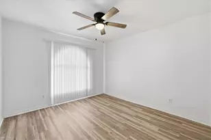 603 SE 7th St, Cape Coral, FL 33990 - Photo 17