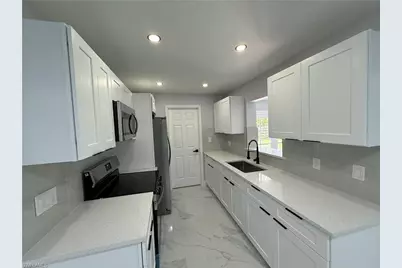 2008 Lotus Rd, Fort Myers, FL 33905 - Photo 9