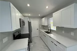 2008 Lotus Rd, Fort Myers, FL 33905 - Photo 9