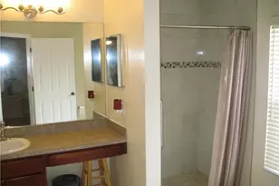 301 SE 1st St, Cape Coral, FL 33990 - Photo 15