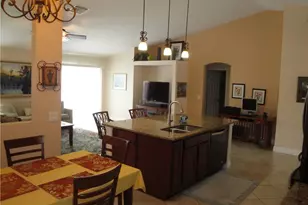 301 SE 1st St, Cape Coral, FL 33990 - Photo 7