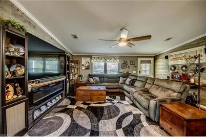 356 Sacramento St, North Fort Myers, FL 33903 - Photo 15