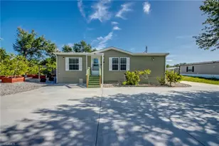 356 Sacramento St, North Fort Myers, FL 33903 - Photo 9