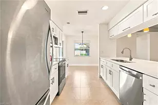 1508 SE 5th Ct, Cape Coral, FL 33990 - Photo 7
