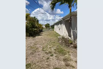2637 NW 1st St, Cape Coral, FL 33993 - Photo 5