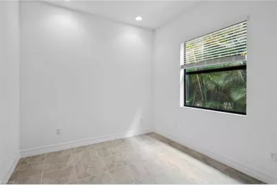 11536 Foxbriar Ln, Fort Myers, FL 33913 - Photo 25