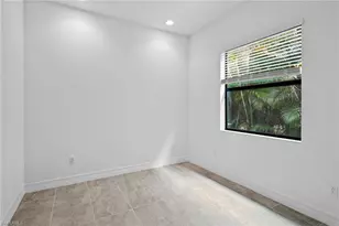11536 Foxbriar Ln, Fort Myers, FL 33913 - Photo 25