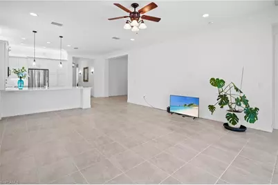 11536 Foxbriar Ln, Fort Myers, FL 33913 - Photo 17