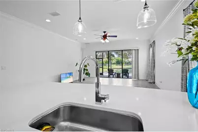 11536 Foxbriar Ln, Fort Myers, FL 33913 - Photo 11
