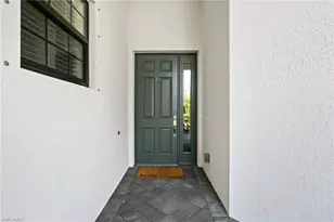 11536 Foxbriar Ln, Fort Myers, FL 33913 - Photo 5