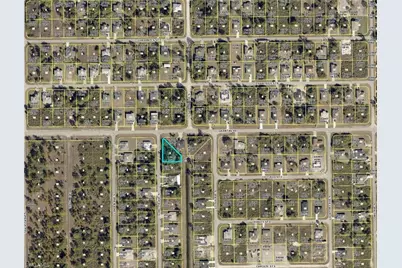439 Loretta Ave S, Lehigh Acres, FL 33974 - Photo 3