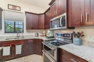 220 NW 26th Pl, Cape Coral, FL 33993 - Photo 3