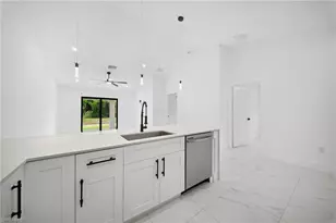 668 Chemstrand St E, Lehigh Acres, FL 33974 - Photo 5