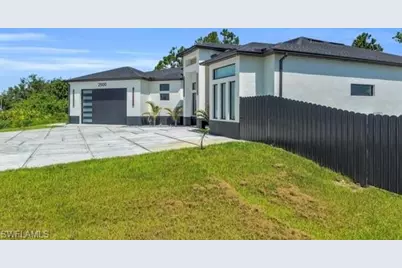 2500 2nd St SW, Lehigh Acres, FL 33976 - Photo 5