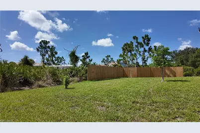 10000 Antler St, Port Charlotte, FL 33981 - Photo 33