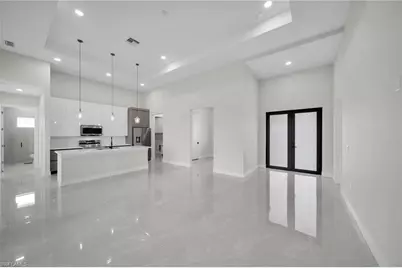 216 NE 25th Ter, Cape Coral, FL 33909 - Photo 7