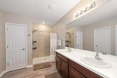 2805 NW 4th Ter, Cape Coral, FL 33993 - Photo 13
