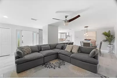 1023 El Valle Ave, Fort Myers, FL 33919 - Photo 7