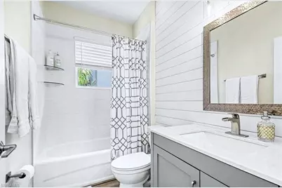 8324 Laurel Lakes Blvd, Naples, FL 34119 - Photo 13