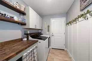 4008 NE 22nd Pl, Cape Coral, FL 33909 - Photo 19