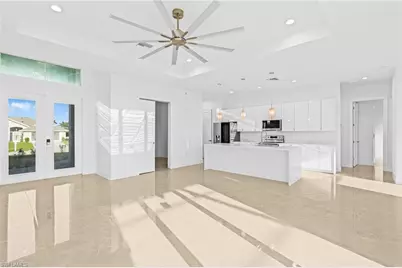 821 NW 37th Pl, Cape Coral, FL 33993 - Photo 9