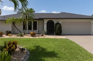 818 El Dorado Pkwy W, Cape Coral, FL 33914 - Photo 3