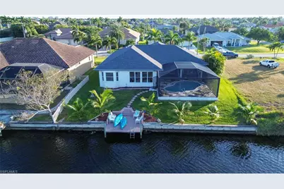 2549 SW 38th St, Cape Coral, FL 33914 - Photo 5