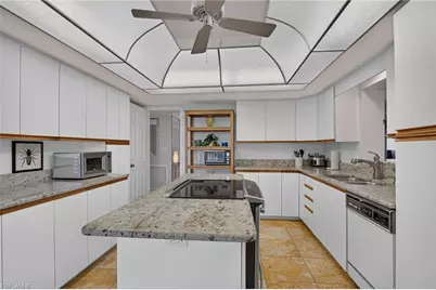 1900 Virginia Ave #503, Fort Myers, FL 33901 - Photo 15