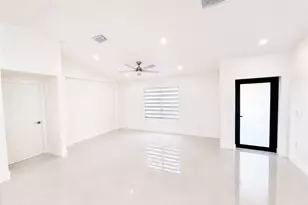 2529 NW 19th Pl, Cape Coral, FL 33993 - Photo 5