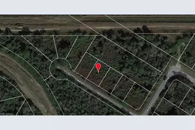 638 Myrna Ct, Lehigh Acres, FL 33972 - Photo 11