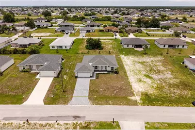 2802 NW 3rd Pl, Cape Coral, FL 33993 - Photo 31