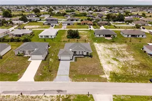 2802 NW 3rd Pl, Cape Coral, FL 33993 - Photo 31