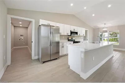 2802 NW 3rd Pl, Cape Coral, FL 33993 - Photo 15