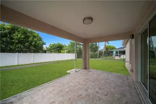 2007 NW 21st St, Cape Coral, FL 33993 - Photo 17