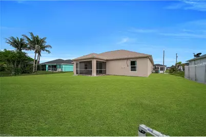 2007 NW 21st St, Cape Coral, FL 33993 - Photo 23